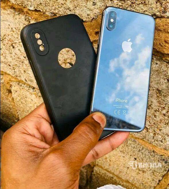 iPhone X